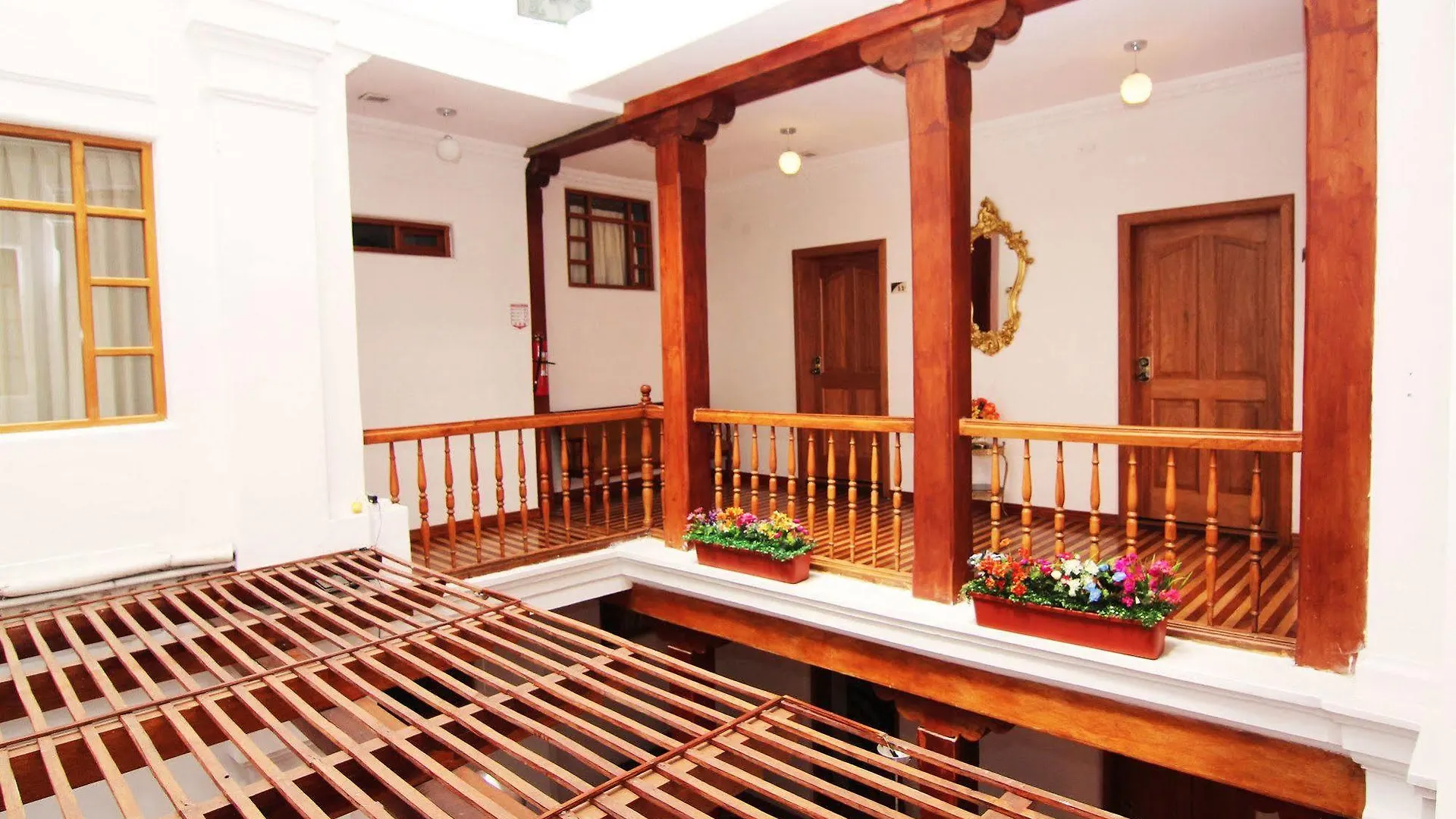 Casa Hotel Las Plazas Quito