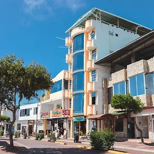 ** Hotel Carliza Équateur